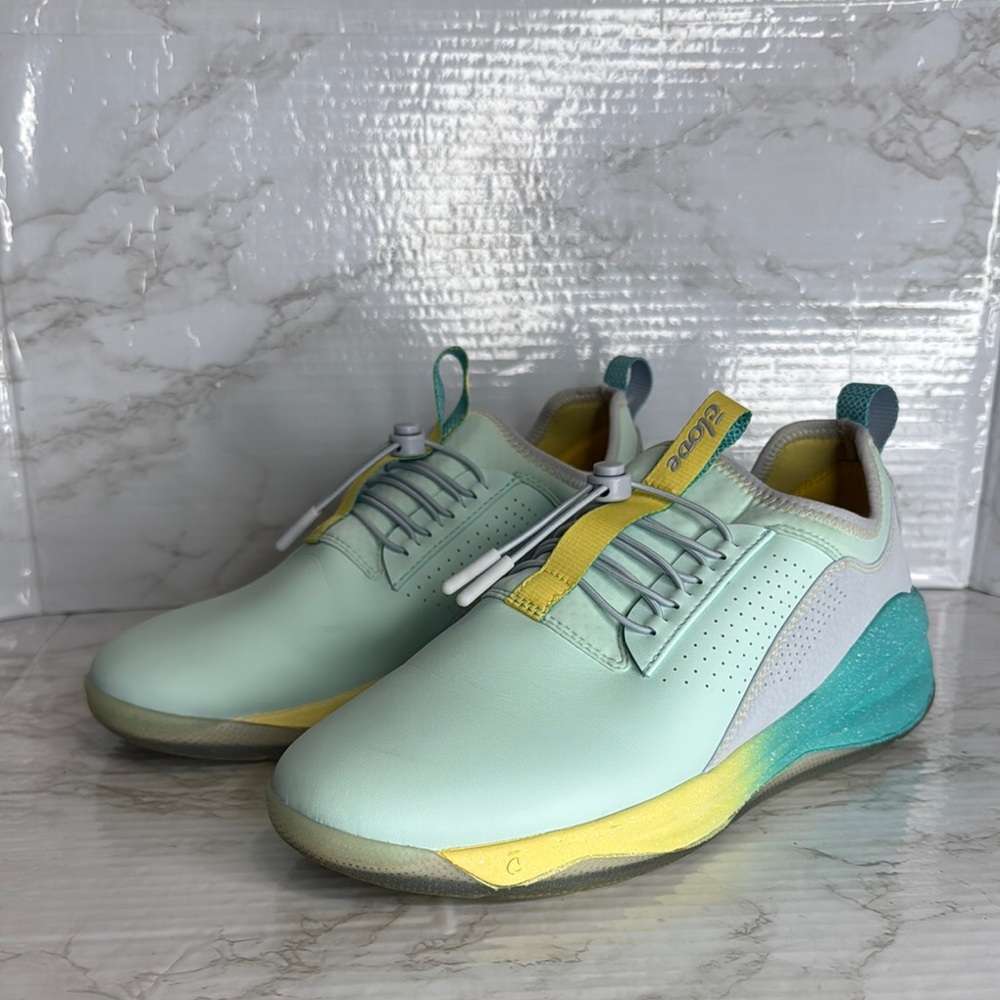 Clove Women's Apple Jade Blue Yellow Sneaker limited edition size 9.5 comfort